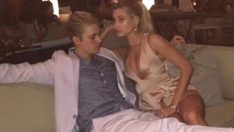 Justin Bieber & Hailey Baldwin’s AWKWARD Selena Gomez Encounter!