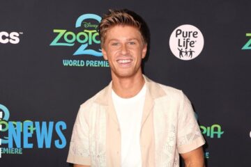 ‘Dancing With the Stars’ Robert Irwin Shares Update on “Painful” Rib Injury After Finale